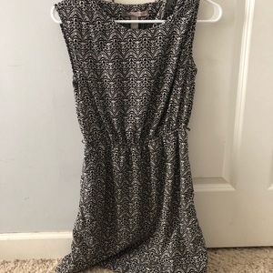 Black and White Patterned Dress with Pockets